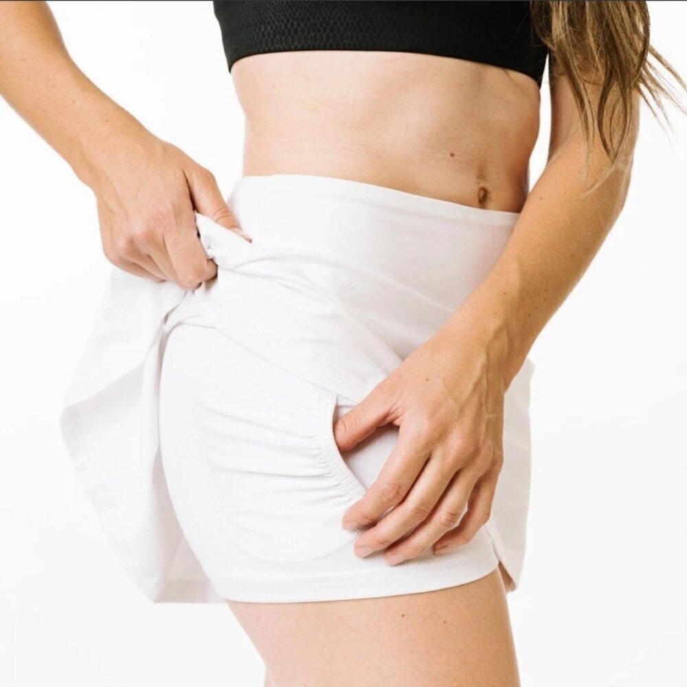 Zyia White Chill Clubhouse Tennis Skort, Size L - Picture 2 of 8